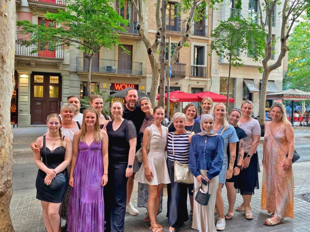 Team beim gemeinsamen Firmenevent in Barcelona
